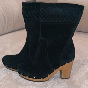 UGG Bootie w/wooden heel (size 8)